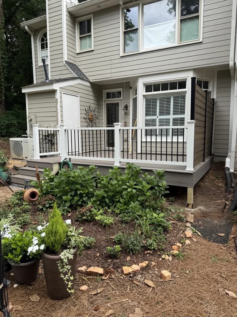 Trex Deck with Horizontal Privacy Fence - Demo & Rebuild - Photo 4
